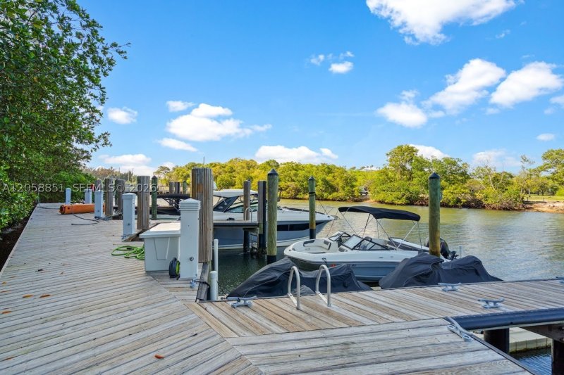 Property photo # 9