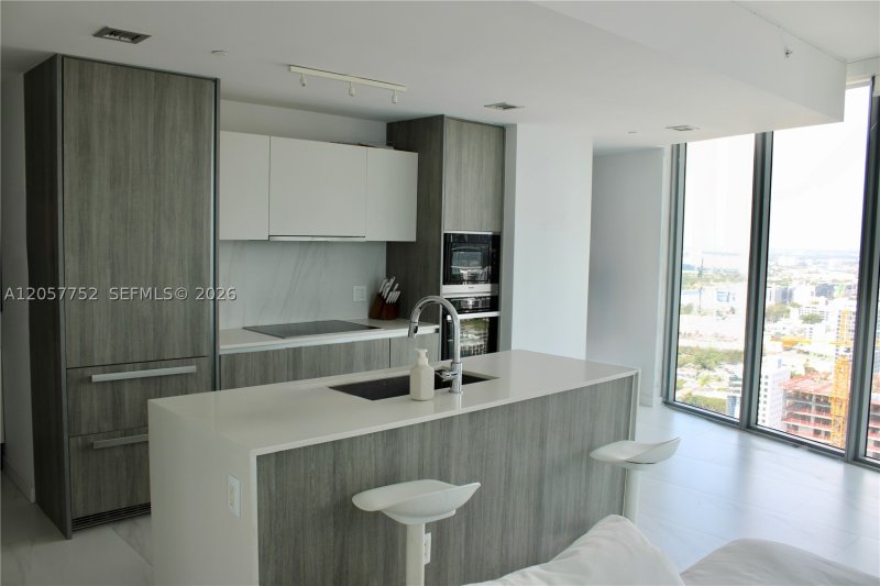 Apartment for rent at Biscayne Beach 3601