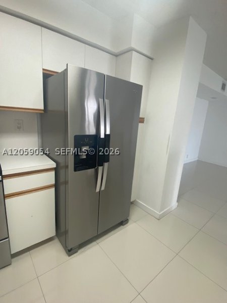 Condo for sale at Mystic Pointe 600 1910