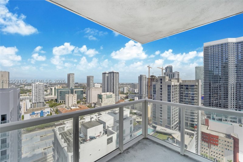 Comprar apartamento en Vizcayne South Tower 3302