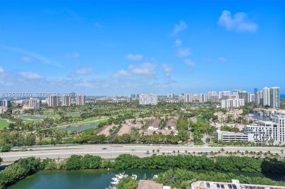 Mystic Pointe 500 Apt #2907