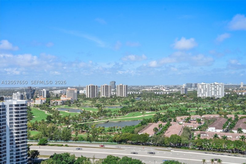 Alquiler de apartamento en Mystic Pointe 500 2907
