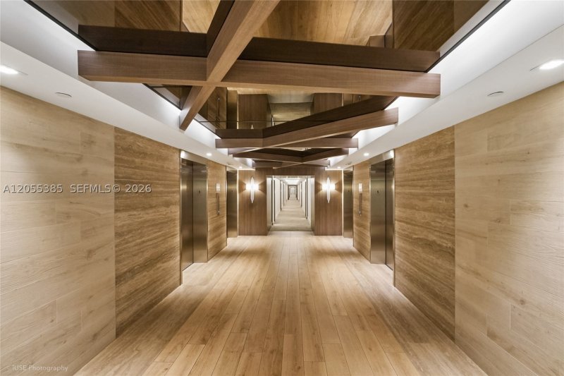 Comprar apartamento no Roney Palace 522