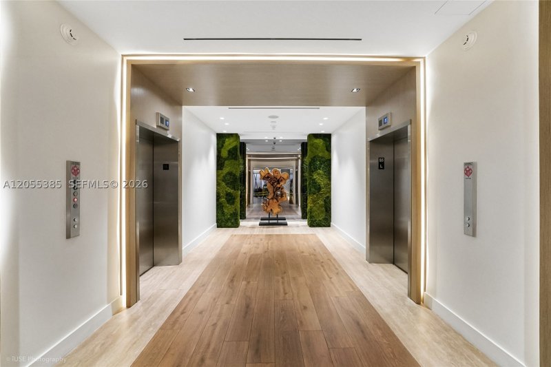 Comprar apartamento no Roney Palace 522