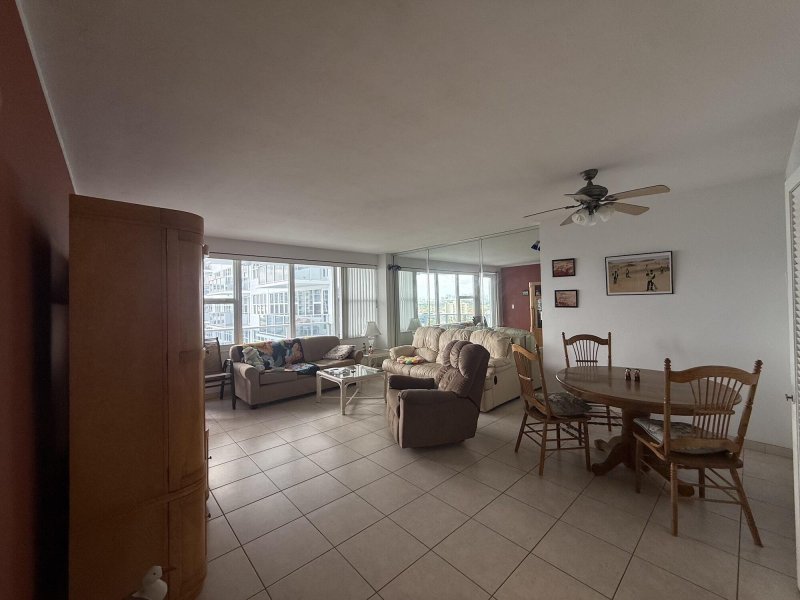 Condo for sale at Coral Ridge Towers South 1418