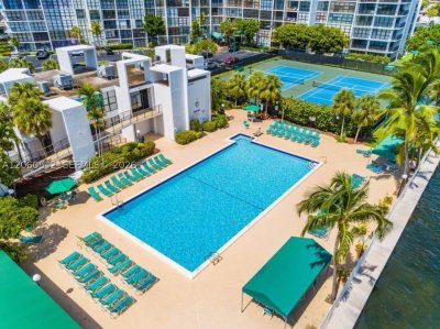 Oceanview Park Apt #222