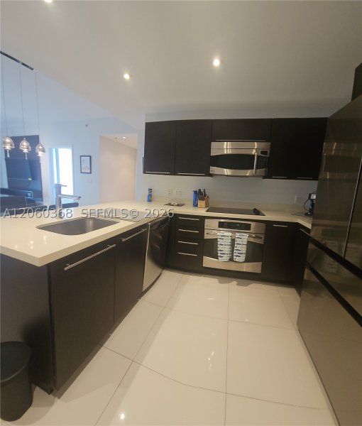 Apartment for rent at The Ivy 3104