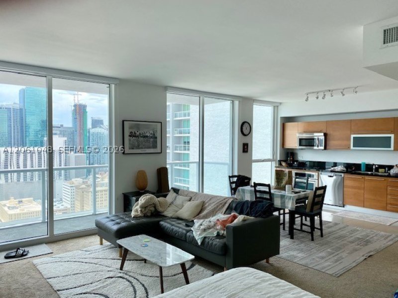 Apartment for rent at Vizcayne Everglades On The Bay 3307