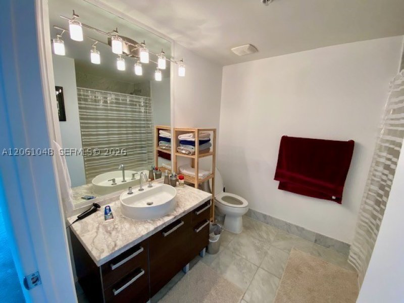 Apartment for rent at Vizcayne Everglades On The Bay 3307