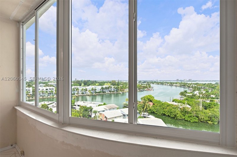 Comprar apartamento en Parkview Point 10C