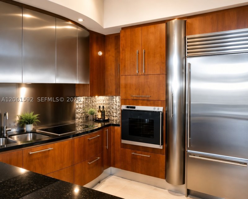 Condo for sale at Trump Palace 506