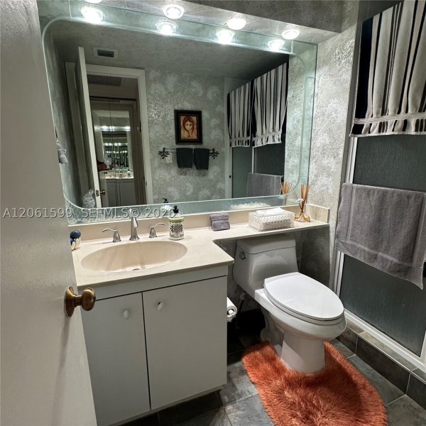 Alquiler de apartamento en Towers of Quayside 4 2107