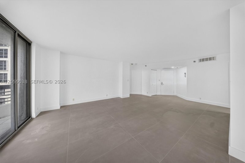 Comprar apartamento en Mystic Pointe 500 1606