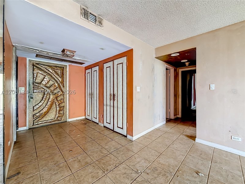 Comprar apartamento en The Cricket Club 1508