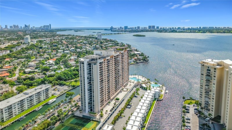 Comprar apartamento en The Cricket Club 1508