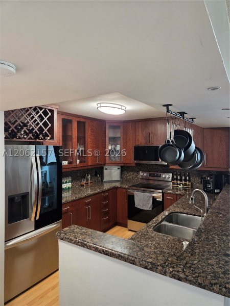 Comprar apartamento no 200 Leslie 1029
