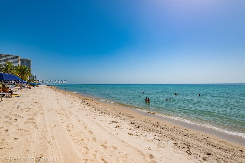 Apartment for rent at 2080 Ocean Drive 804