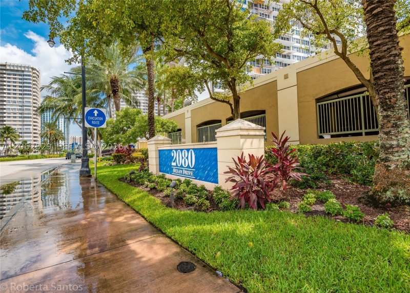 Apartment for rent at 2080 Ocean Drive 804