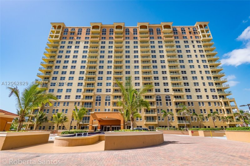 Apartment for rent at 2080 Ocean Drive 804