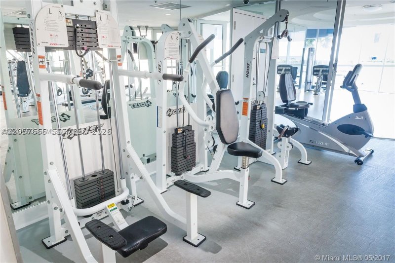 Condo for sale at La Gorce Palace 1504