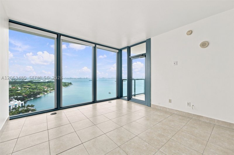 Comprar apartamento no Blue Condominium 2308
