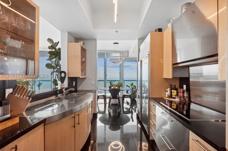 Comprar apartamento no Continuum I South 3906