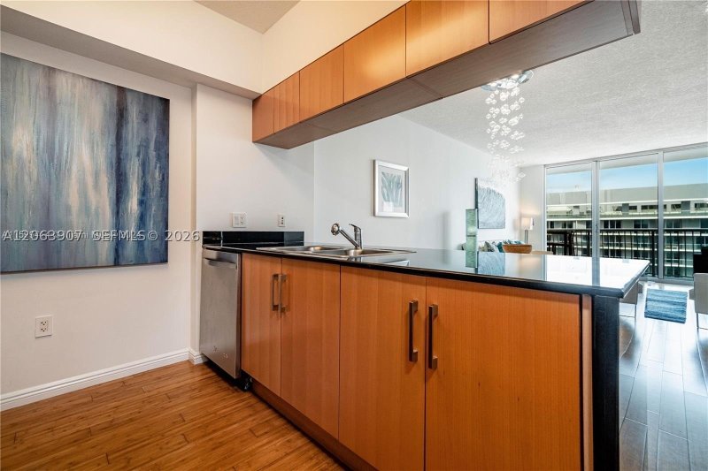 Aluguel de apartamento no Opera Tower 5505