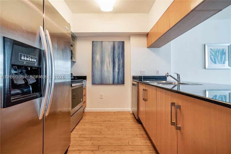 Aluguel de apartamento no Opera Tower 5505