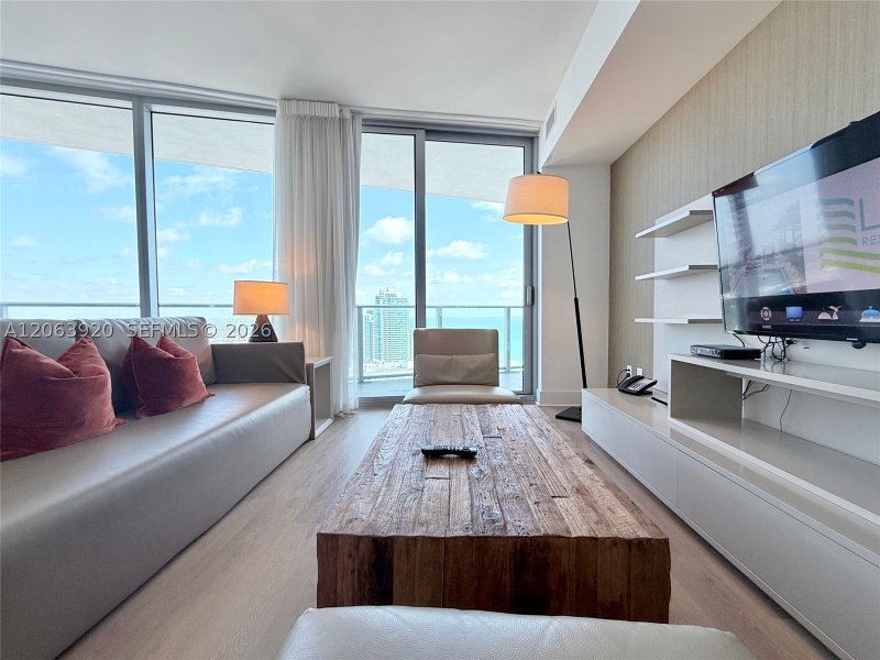 Apartment for rent at Hyde Beach Resort Hollywood 2912