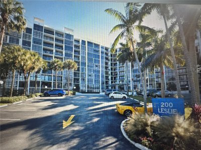 200 Leslie Apt #629