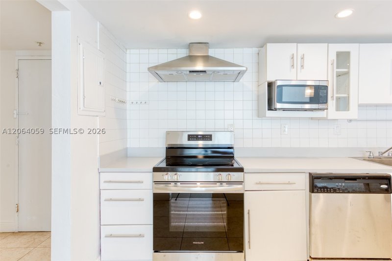 Property photo # 7