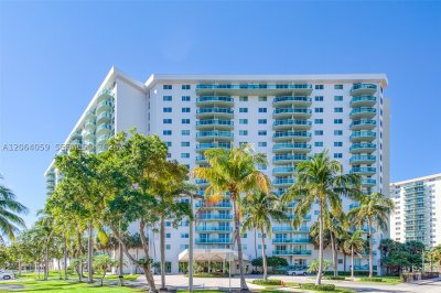 Ocean View Apt #406