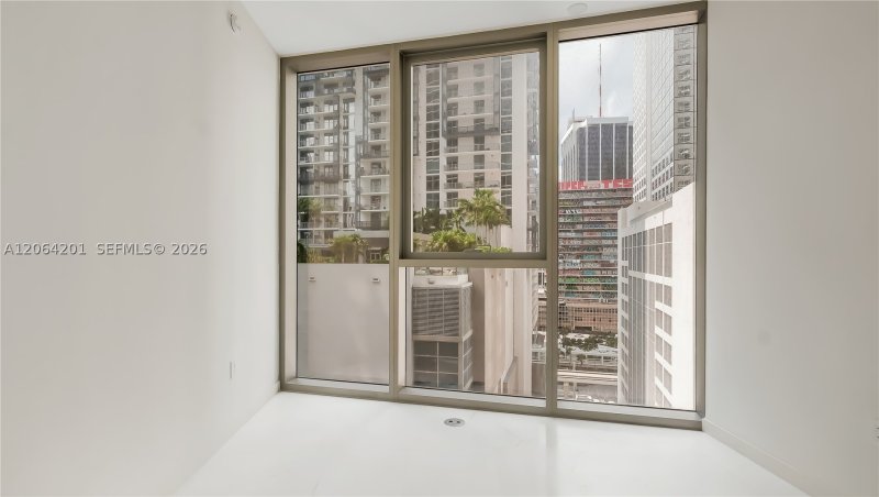 Aluguel de apartamento no Aston Martin Residences 1106E