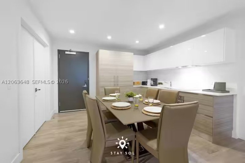 Comprar apartamento no Costa Hollywood S310