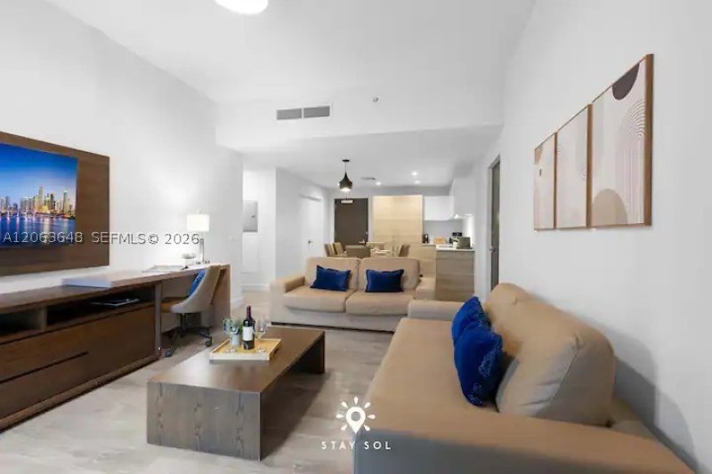 Comprar apartamento no Costa Hollywood S310