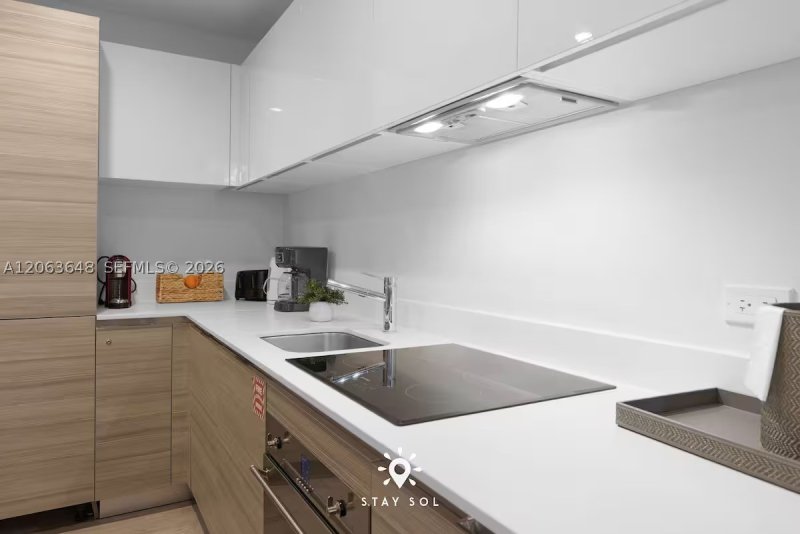 Comprar apartamento no Costa Hollywood S310