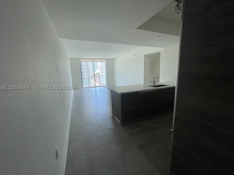 Aluguel de apartamento no 1100 Millecento 1104