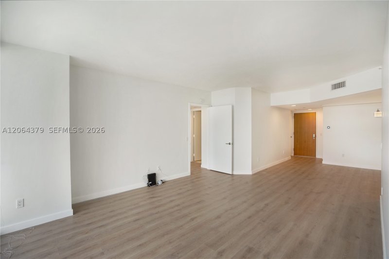 Apartment for rent at North Tower at The Point 2604