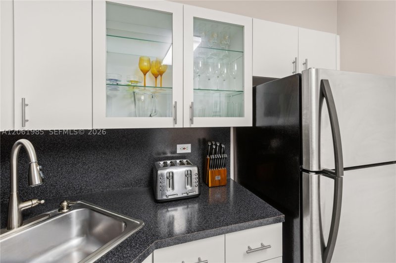 Condo for sale at Pavilion 1216