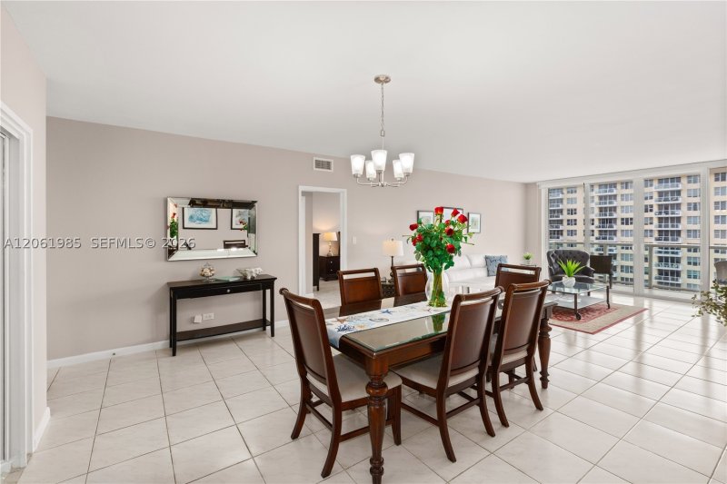 Condo for sale at Pavilion 1216