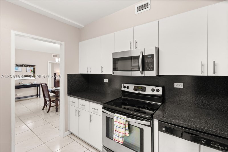 Condo for sale at Pavilion 1216