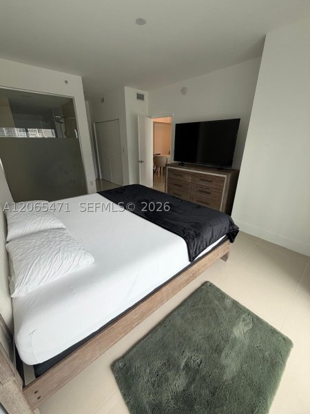Apartment for rent at The Ivy 1416