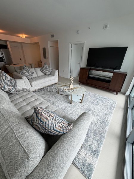 Apartment for rent at The Ivy 1416