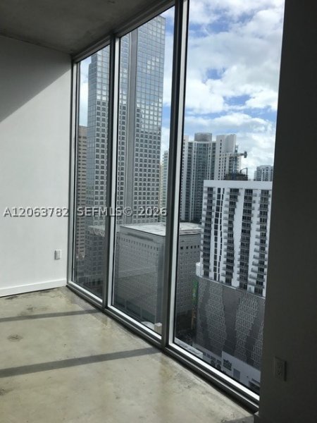 Comprar apartamento no Centro Condo 2801