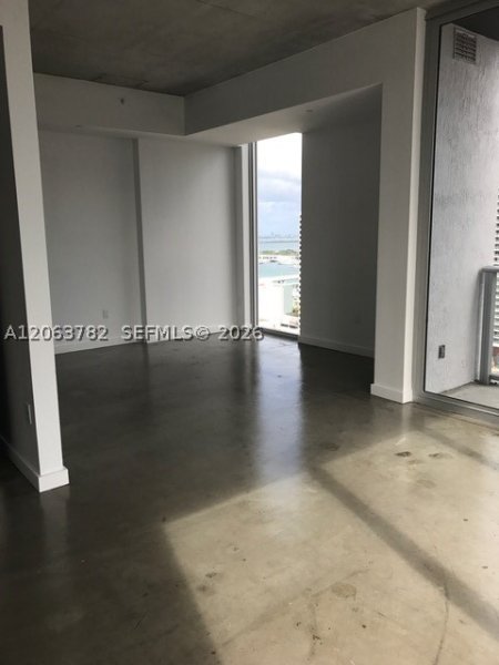 Comprar apartamento no Centro Condo 2801