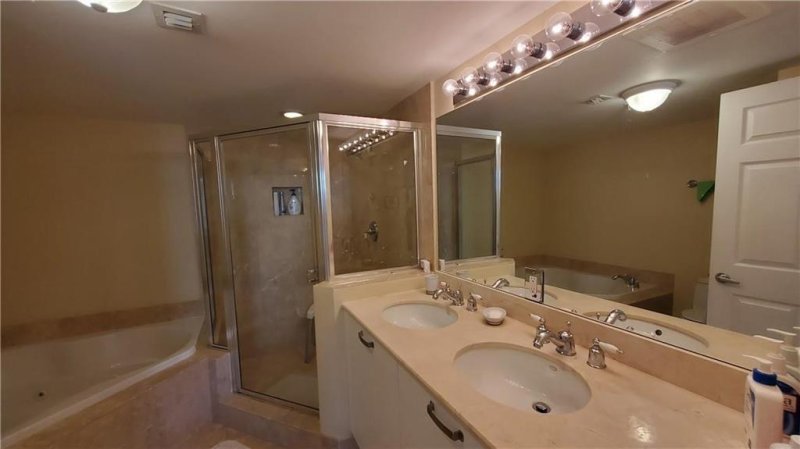 Alquiler de apartamento en The Vue 1106