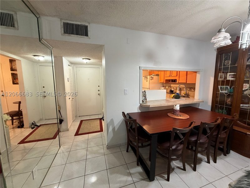 Apartment for rent at Imperial Towers 740