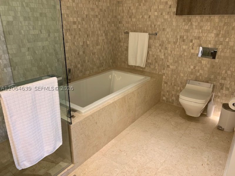 Comprar apartamento no Brickell City Centre Rise 3805