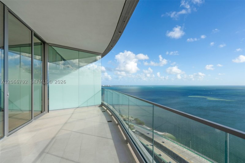Alquiler de apartamento en Una Residences at Brickell 3003