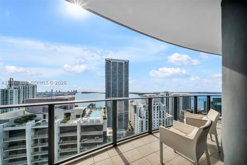 Comprar apartamento no Brickell Flatiron PH5503